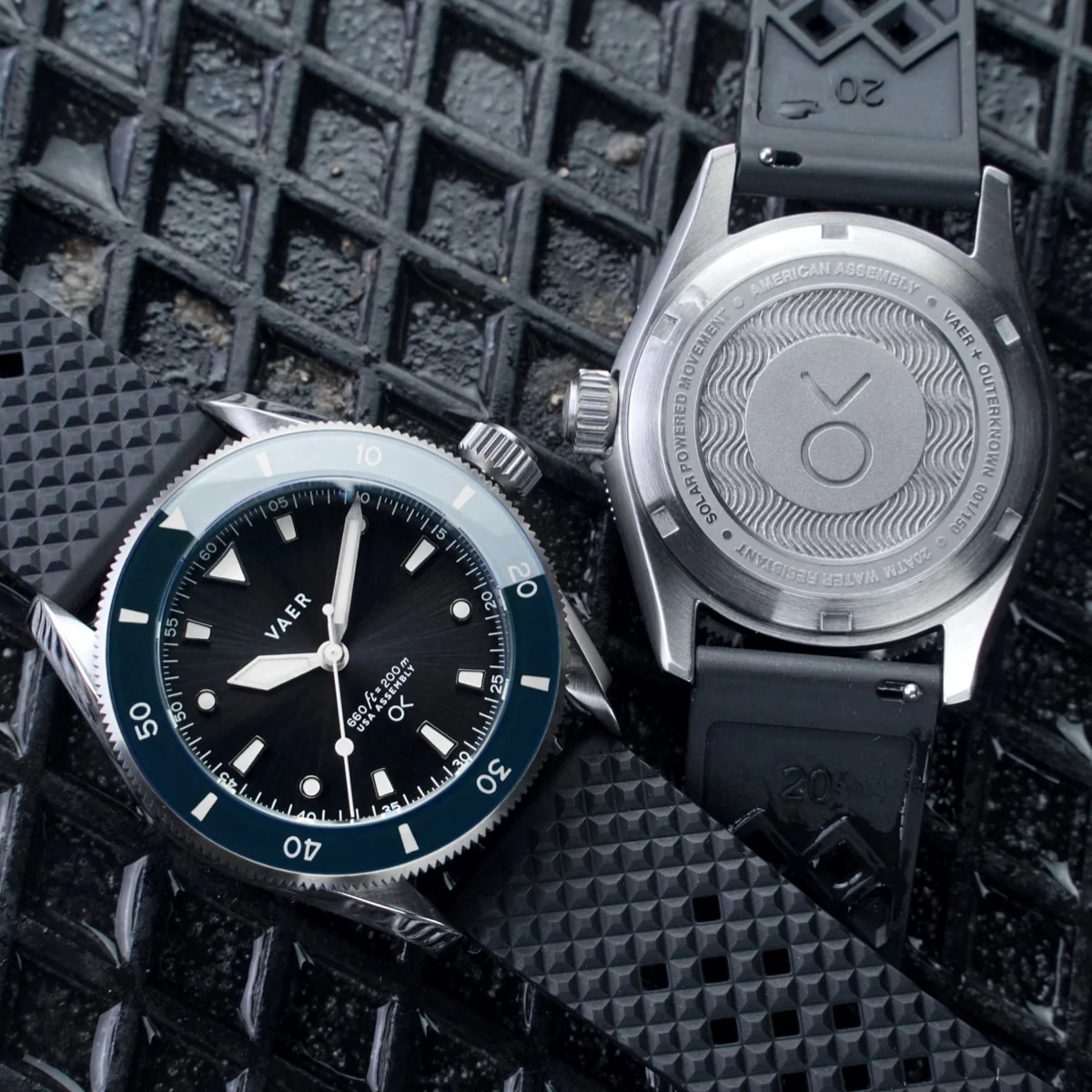 D4 Outerknown USA Solar Diver - Marine - Image 6